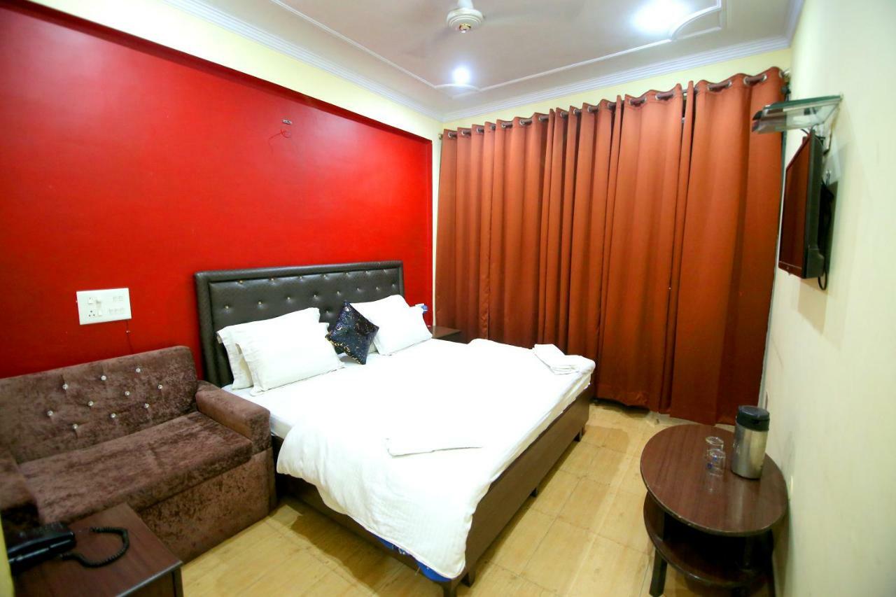 Hotel New Aditya Haridwār Extérieur photo