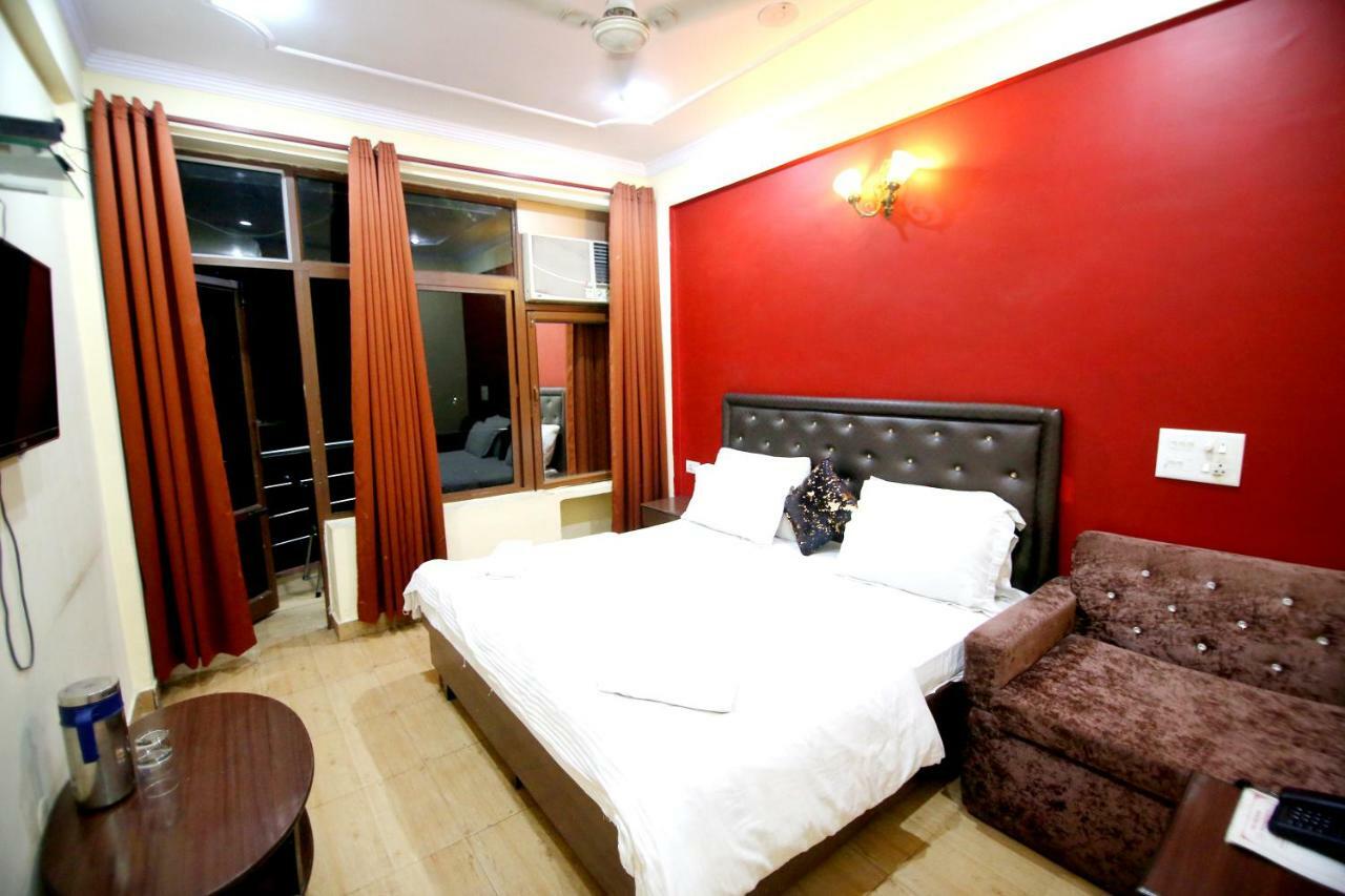 Hotel New Aditya Haridwār Extérieur photo