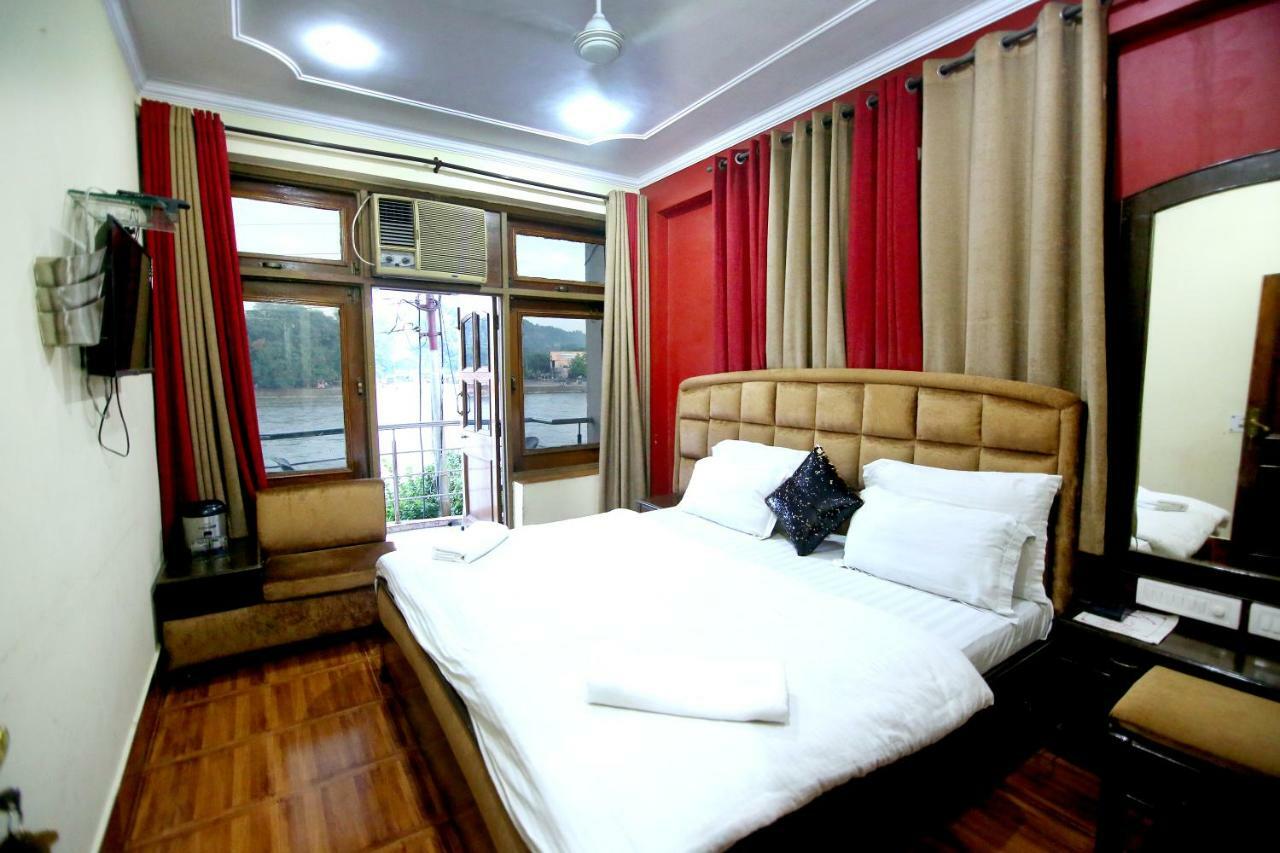 Hotel New Aditya Haridwār Extérieur photo