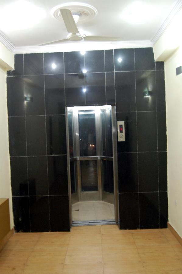 Hotel New Aditya Haridwār Extérieur photo